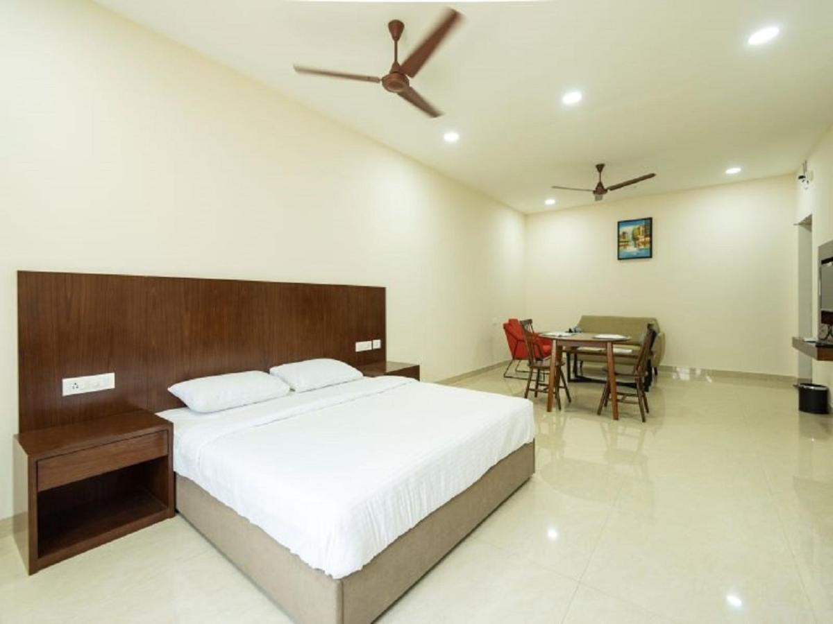 Mayfair Service Apartments Κοϊμπατόρε Εξωτερικό φωτογραφία