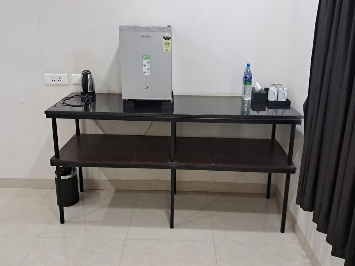 Mayfair Service Apartments Κοϊμπατόρε Εξωτερικό φωτογραφία